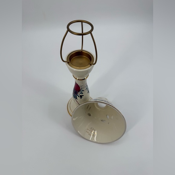 VTG Lenox Winter Greetings Ceramic Cardinal Christmas Table Lamp with Gold Trim - Picture 4 of 16